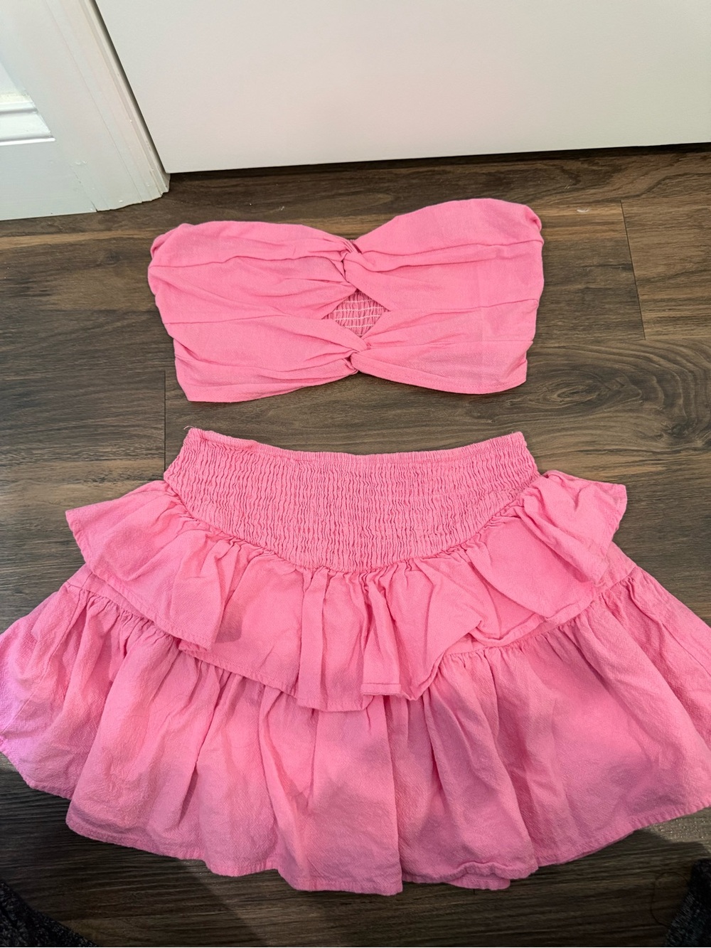 SHEIN Pink Twisted Bandeau Ruffle Skirt Set
